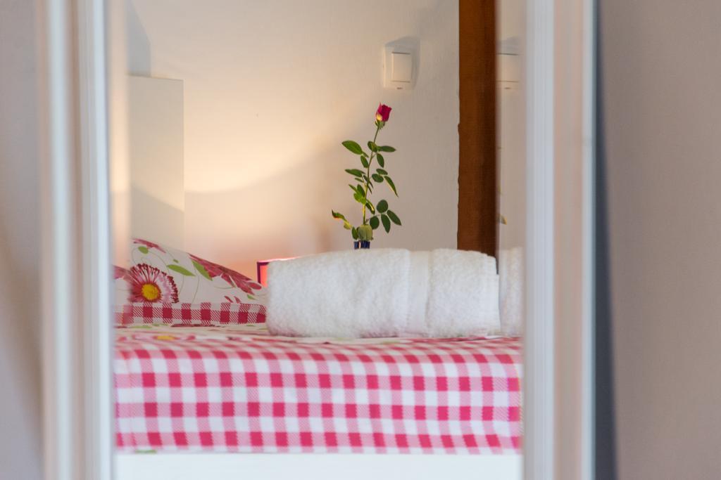 Apartment Klara ビオグラード・ナ・モル エクステリア 写真